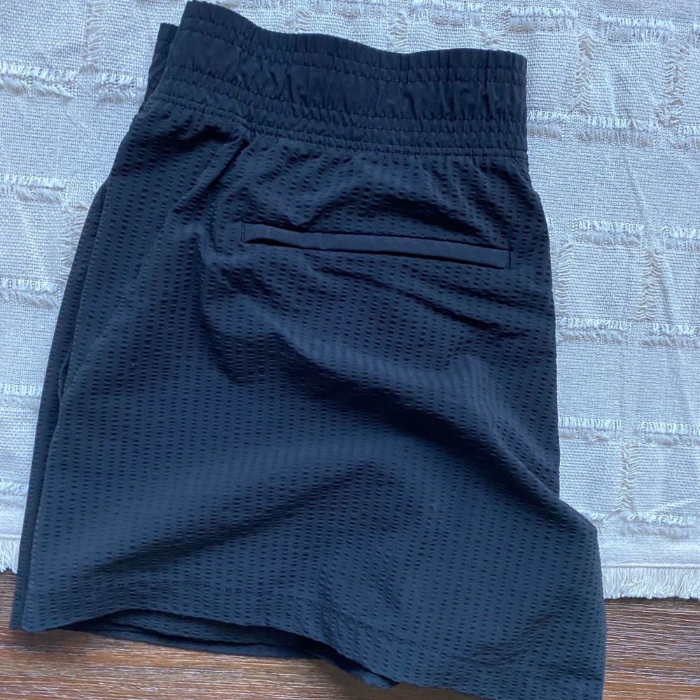 Athleta Brooklyn shorts, Like new